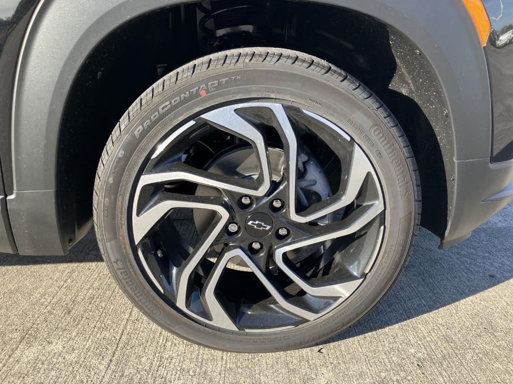 new 2025 Chevrolet TrailBlazer car, priced at $31,532