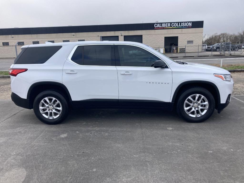 used 2020 Chevrolet Traverse car, priced at $15,998