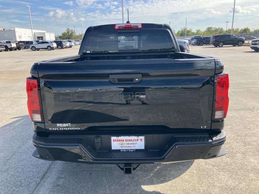 new 2024 Chevrolet Colorado car, priced at $37,102