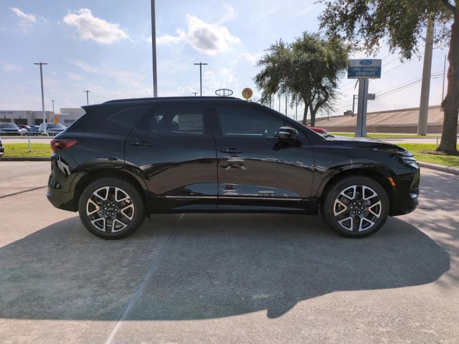 new 2024 Chevrolet Blazer car, priced at $40,293