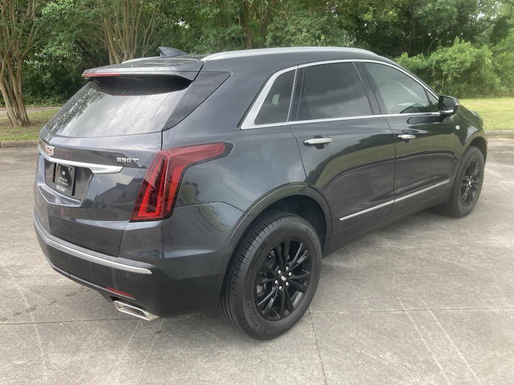 used 2023 Cadillac XT5 car, priced at $30,998