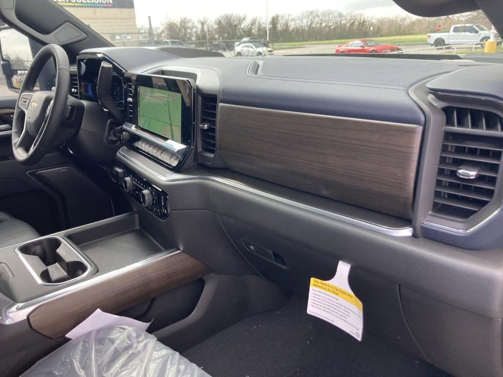 new 2025 Chevrolet Silverado 2500 car, priced at $87,612