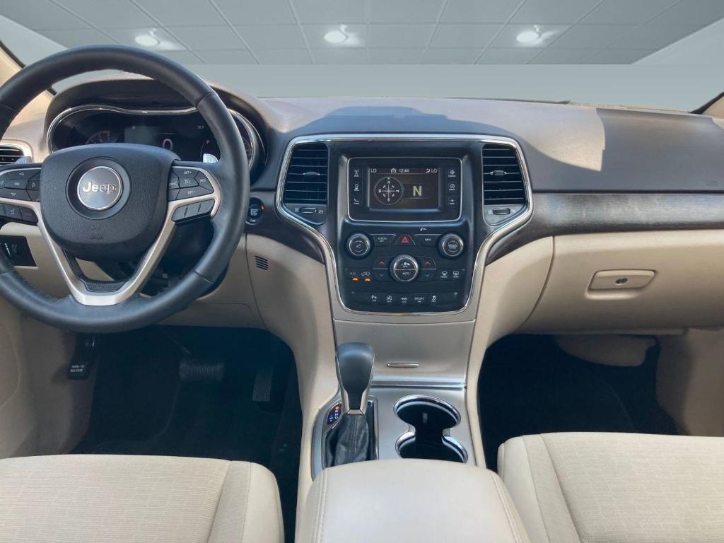 used 2017 Jeep Grand Cherokee car, priced at $13,996