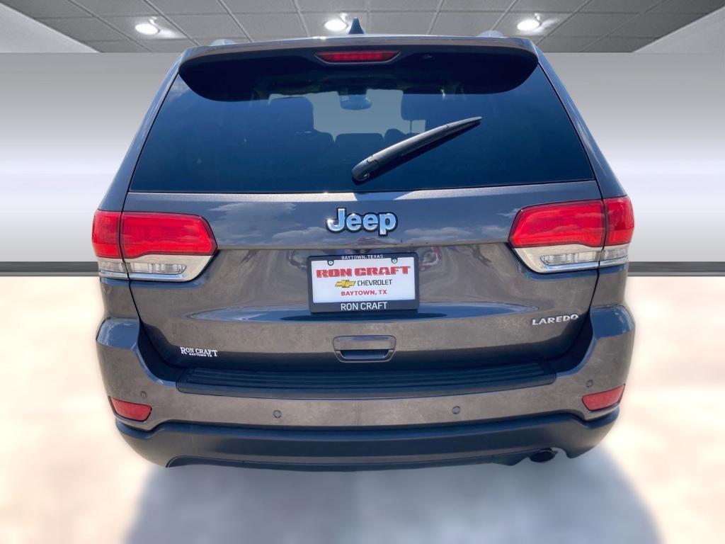 used 2017 Jeep Grand Cherokee car, priced at $13,996