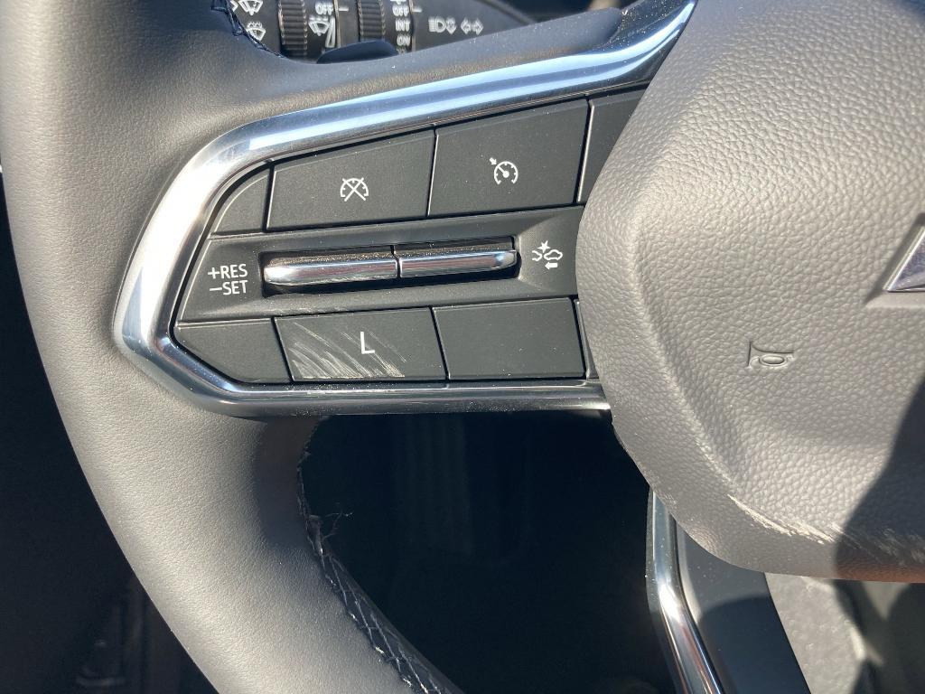 new 2025 Chevrolet Equinox car, priced at $30,921