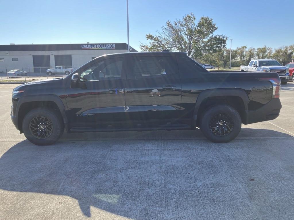 new 2025 Chevrolet Silverado EV car, priced at $75,490