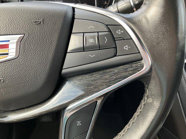 used 2022 Cadillac XT5 car, priced at $29,998