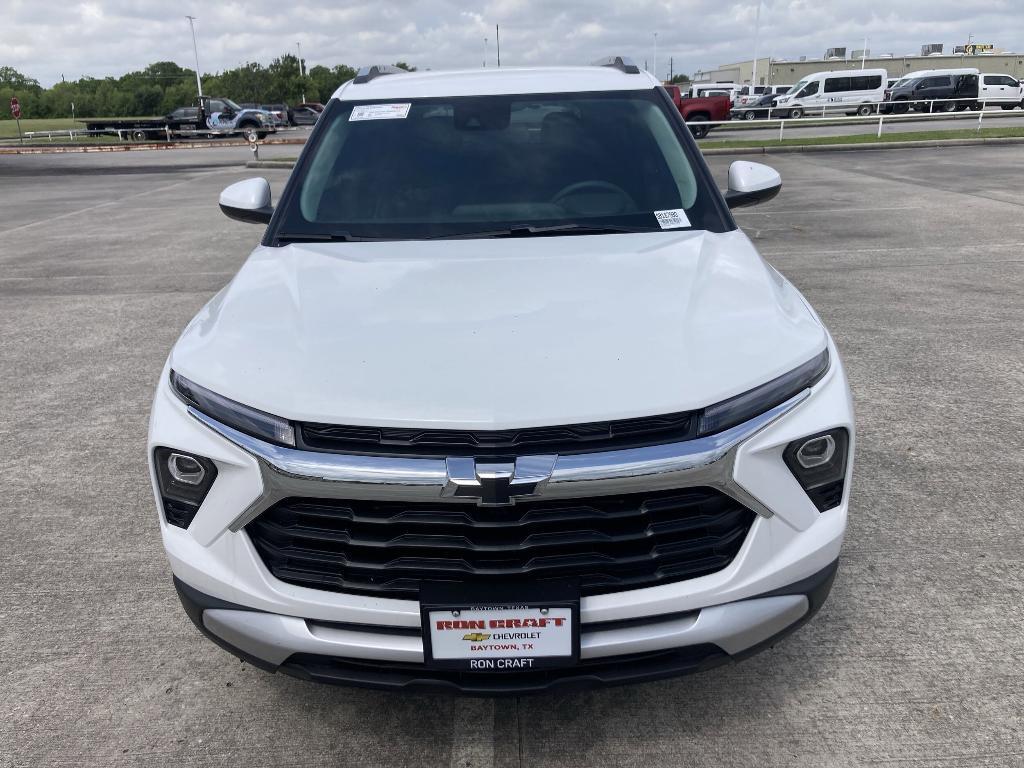 new 2025 Chevrolet TrailBlazer car, priced at $25,491