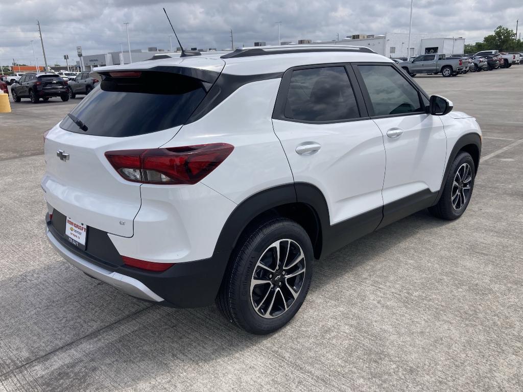 new 2025 Chevrolet TrailBlazer car, priced at $25,491