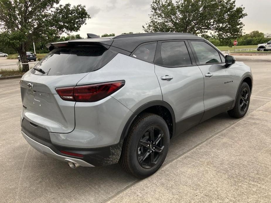 new 2025 Chevrolet Blazer car, priced at $35,583