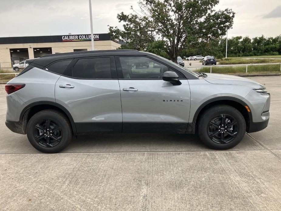 new 2025 Chevrolet Blazer car, priced at $35,583