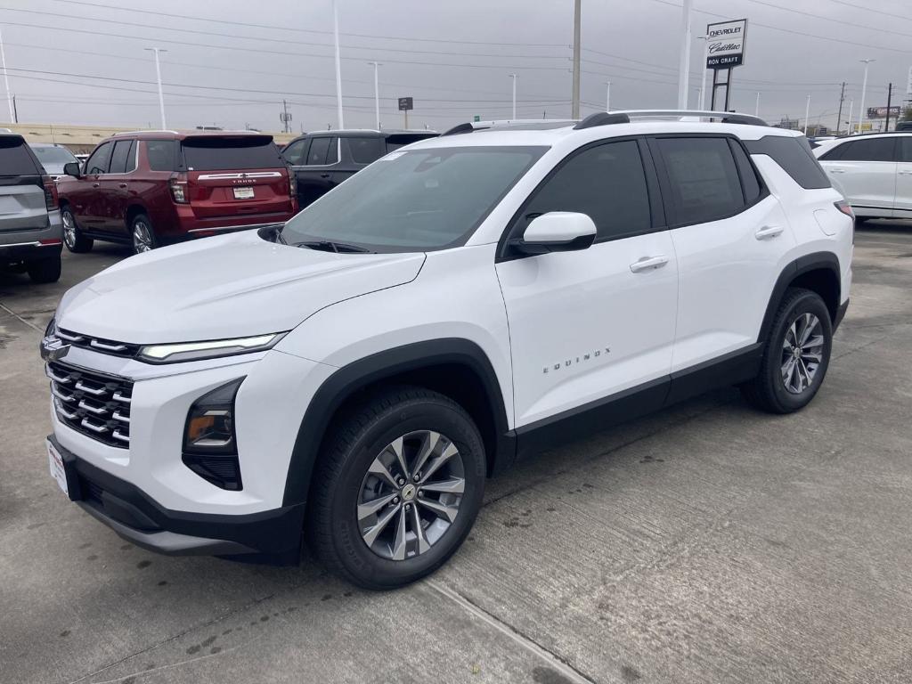 new 2025 Chevrolet Equinox car, priced at $32,581