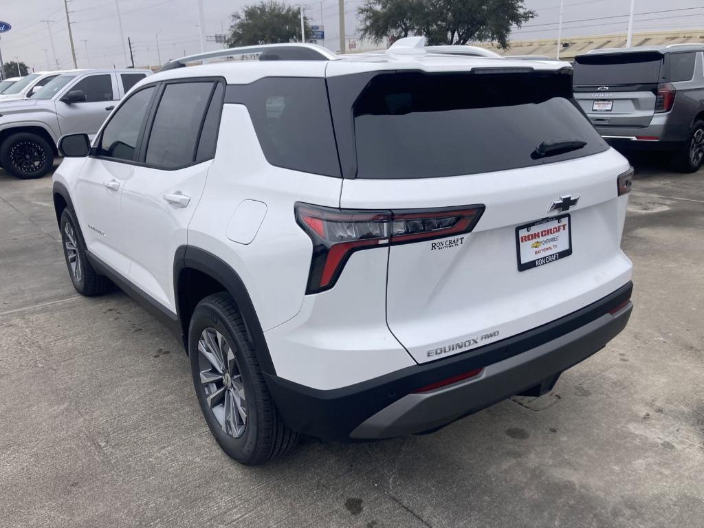 new 2025 Chevrolet Equinox car, priced at $32,581