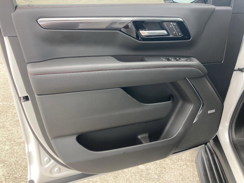 new 2025 Chevrolet Tahoe car, priced at $74,781