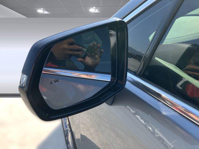 new 2025 Cadillac XT5 car, priced at $46,564