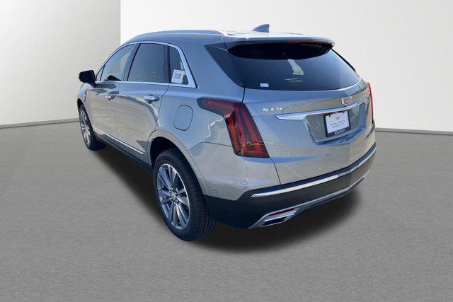 new 2025 Cadillac XT5 car, priced at $54,461