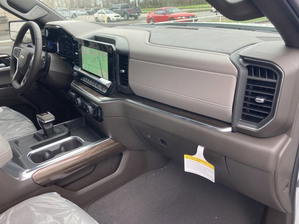 new 2025 Chevrolet Silverado 1500 car, priced at $55,231