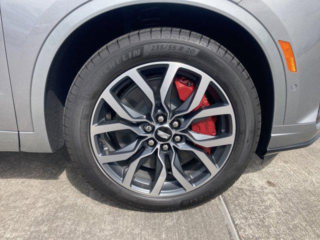 new 2025 Cadillac XT6 car, priced at $64,431