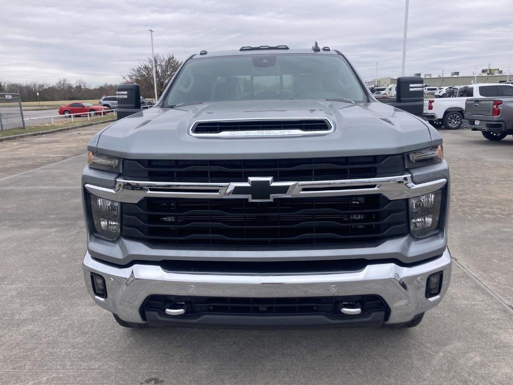 new 2025 Chevrolet Silverado 2500 car, priced at $70,551