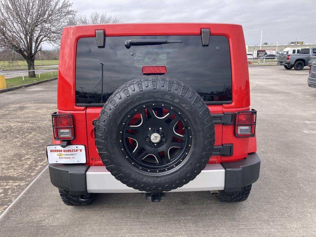 used 2015 Jeep Wrangler Unlimited car, priced at $19,899