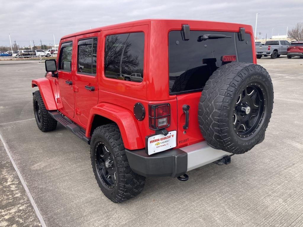 used 2015 Jeep Wrangler Unlimited car, priced at $19,899