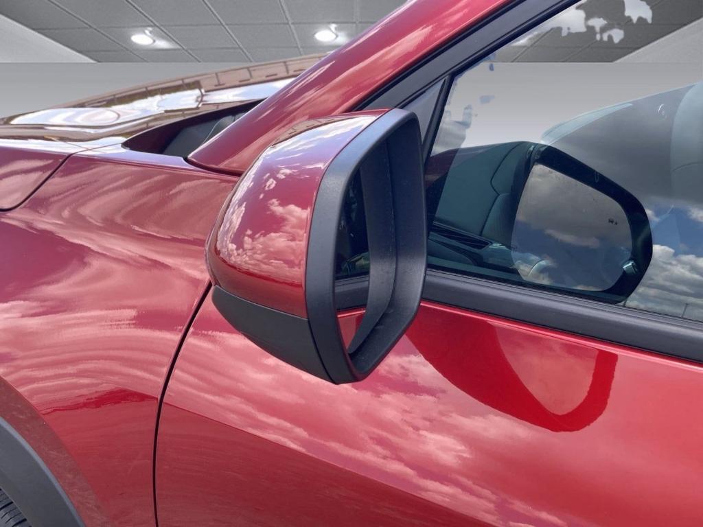 new 2026 Chevrolet Equinox car, priced at $31,032