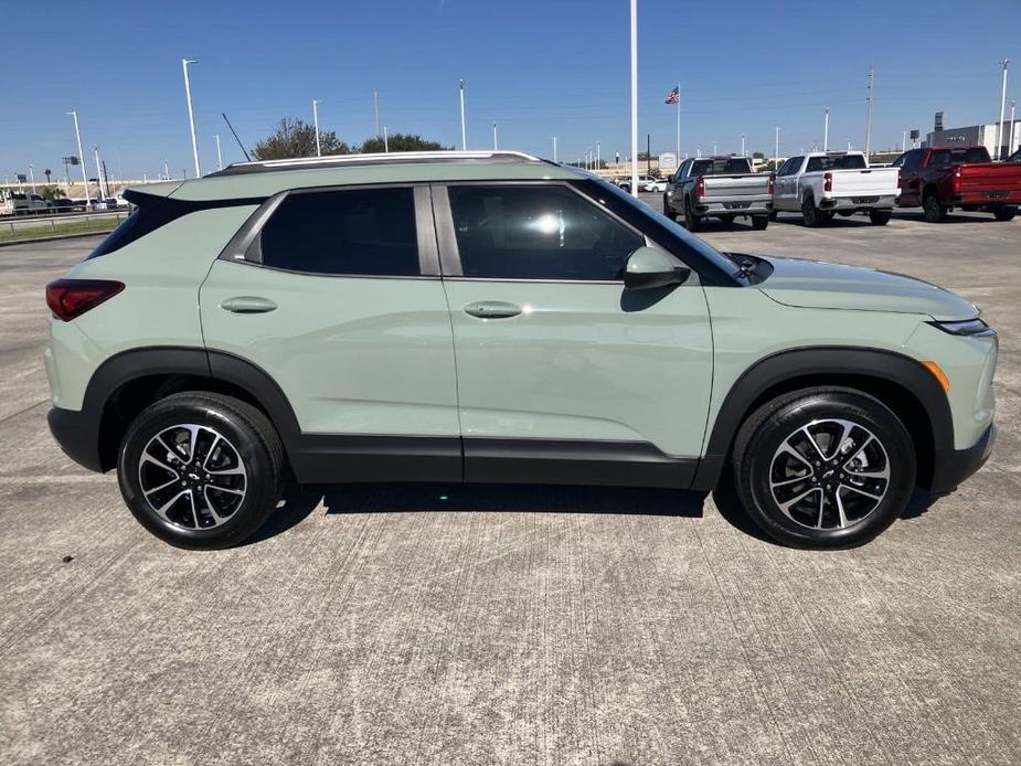 new 2025 Chevrolet TrailBlazer car, priced at $25,331