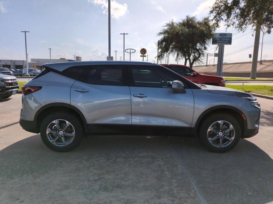 new 2024 Chevrolet Blazer car, priced at $31,293