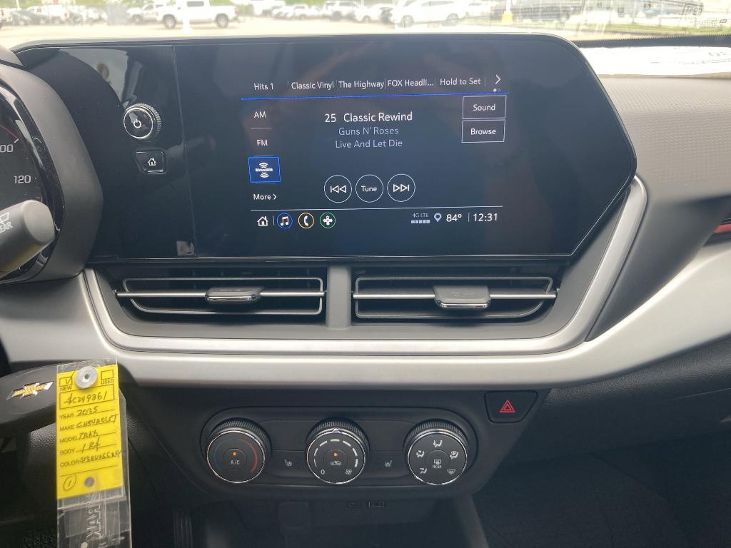 new 2025 Chevrolet Trax car, priced at $24,831