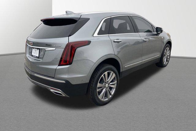 new 2025 Cadillac XT5 car, priced at $56,561