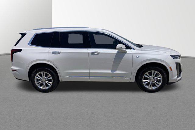 new 2025 Cadillac XT6 car, priced at $48,431