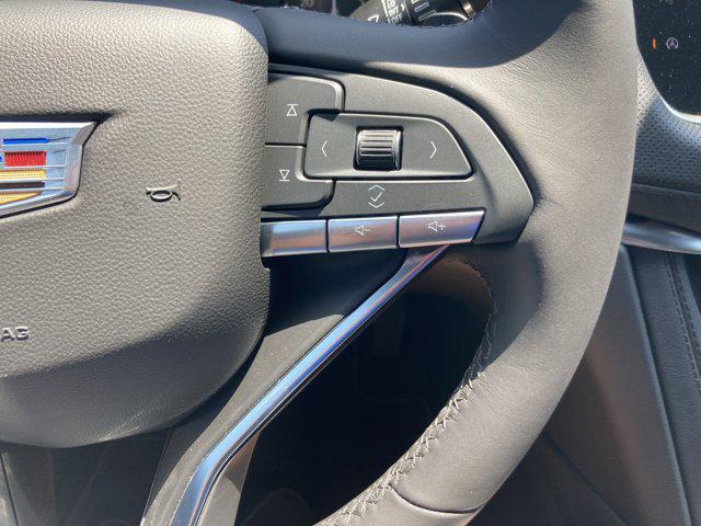 new 2025 Cadillac XT6 car, priced at $48,431