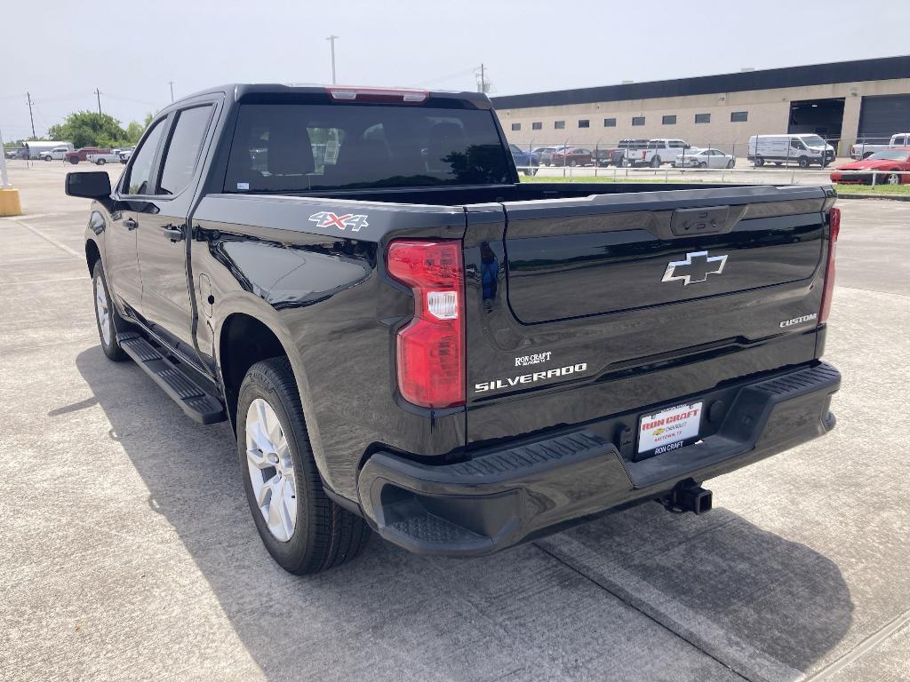 new 2025 Chevrolet Silverado 1500 car, priced at $45,201