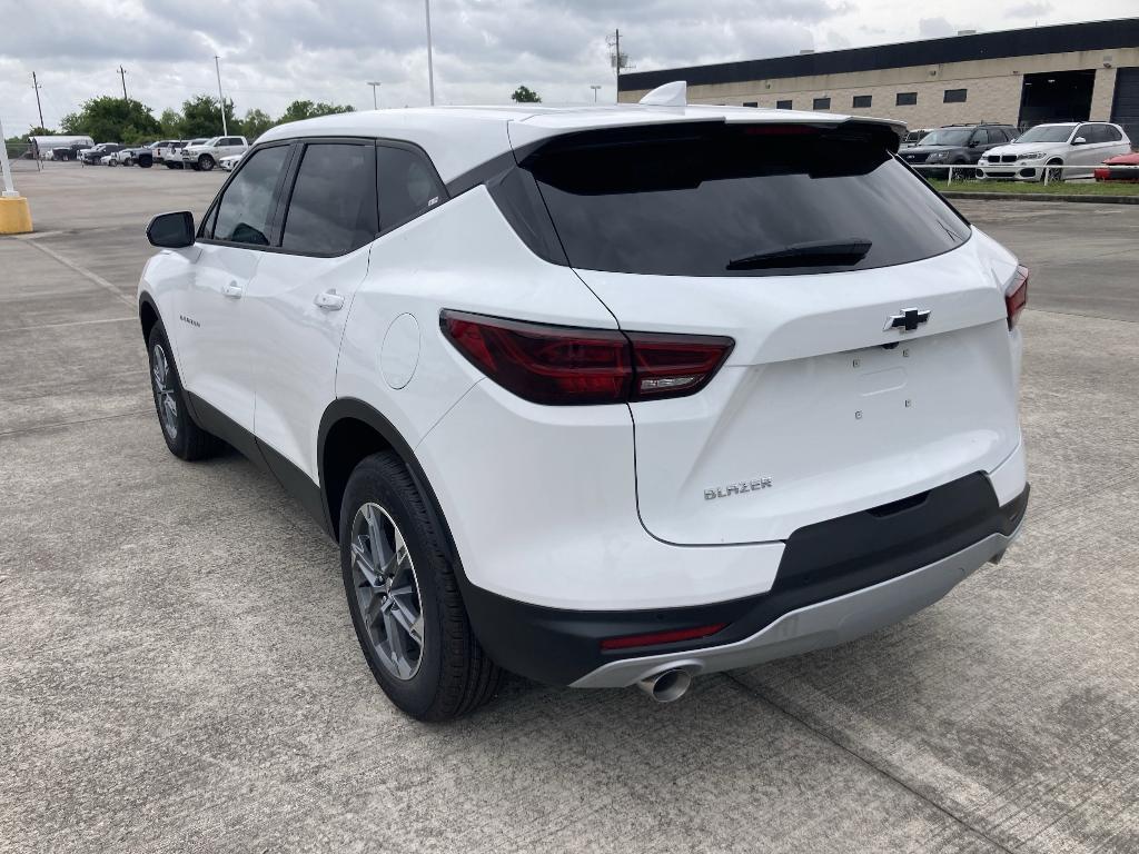 new 2025 Chevrolet Blazer car, priced at $37,910