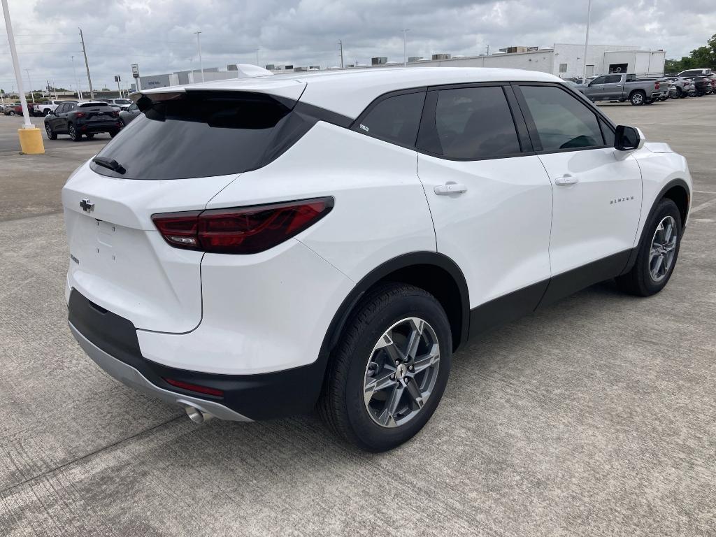 new 2025 Chevrolet Blazer car, priced at $37,910