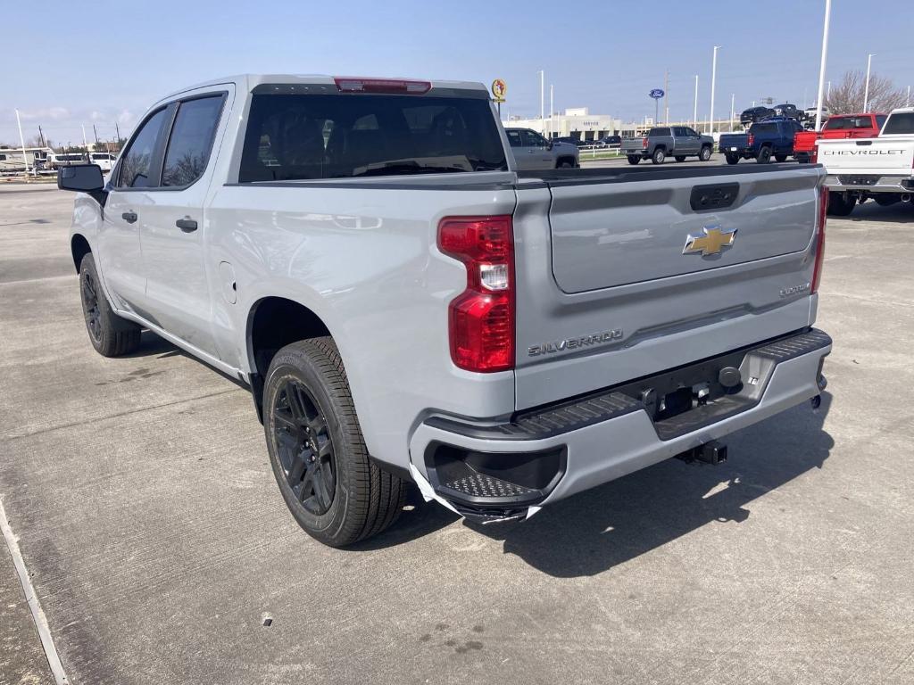 new 2025 Chevrolet Silverado 1500 car, priced at $40,691