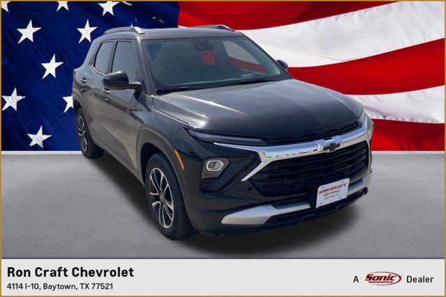 new 2025 Chevrolet TrailBlazer car, priced at $27,701