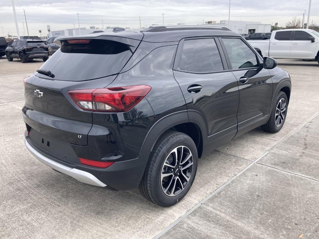 new 2025 Chevrolet TrailBlazer car, priced at $26,171