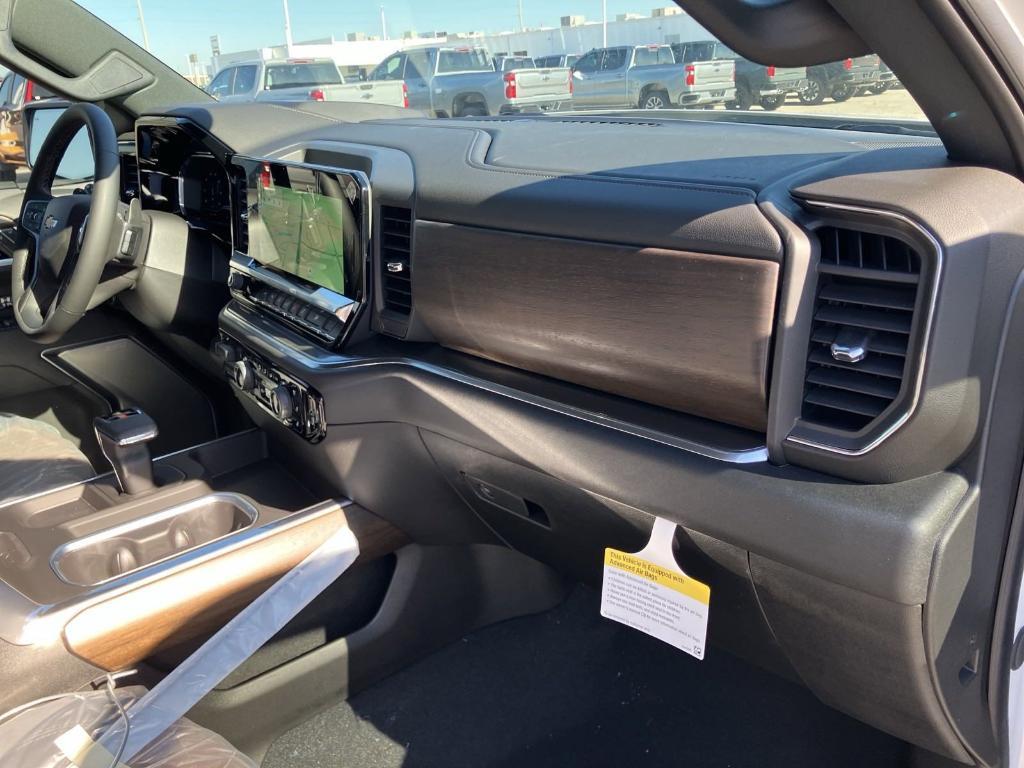 new 2025 Chevrolet Silverado 1500 car, priced at $69,633