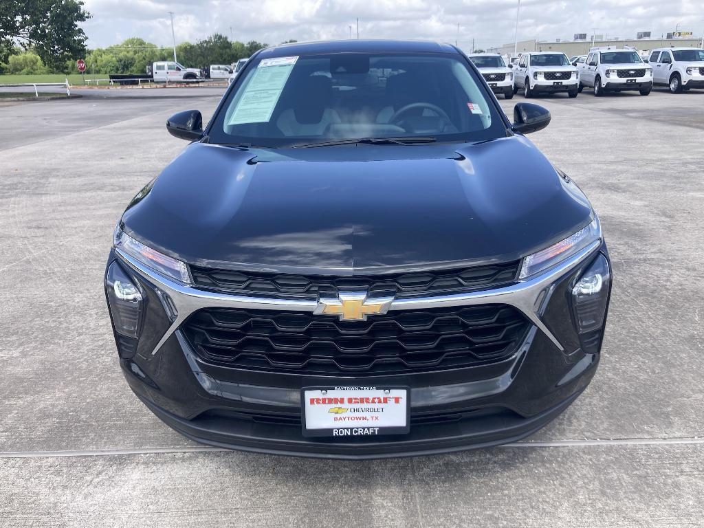 used 2024 Chevrolet Trax car, priced at $20,498