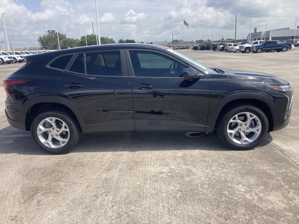 used 2024 Chevrolet Trax car, priced at $20,498