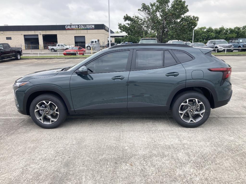 new 2025 Chevrolet Trax car, priced at $25,580