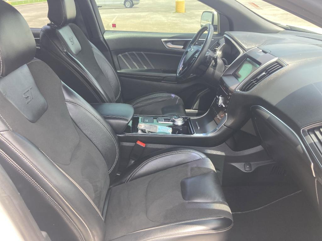 used 2019 Ford Edge car, priced at $19,499