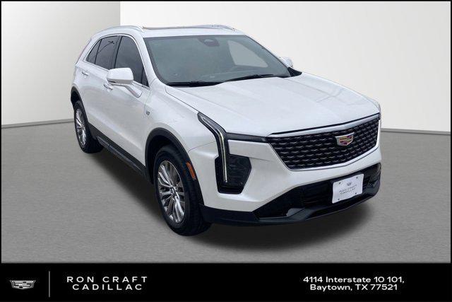 new 2025 Cadillac XT4 car, priced at $45,541