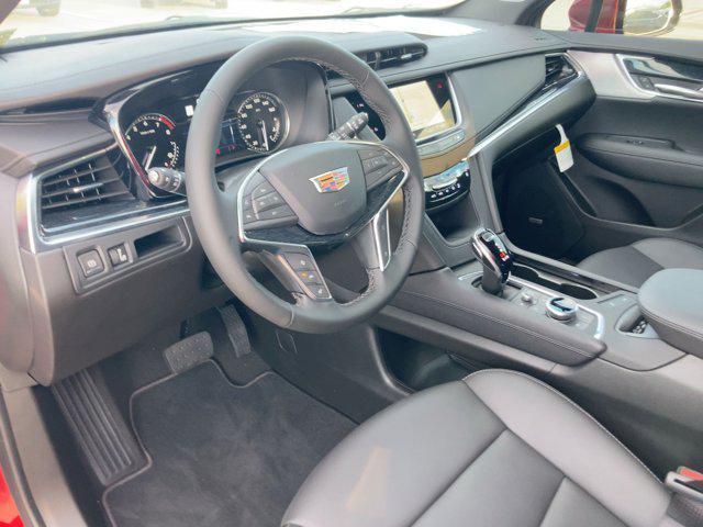 new 2025 Cadillac XT5 car, priced at $54,515
