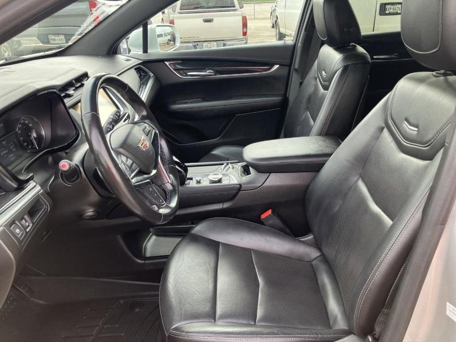 used 2020 Cadillac XT5 car, priced at $26,999