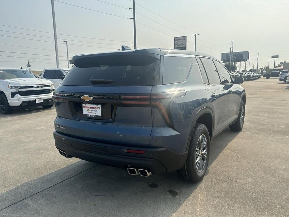 new 2024 Chevrolet Traverse car, priced at $39,220