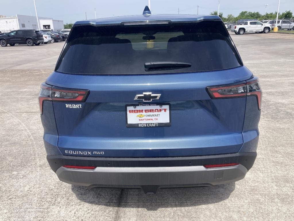 new 2025 Chevrolet Equinox car, priced at $32,340