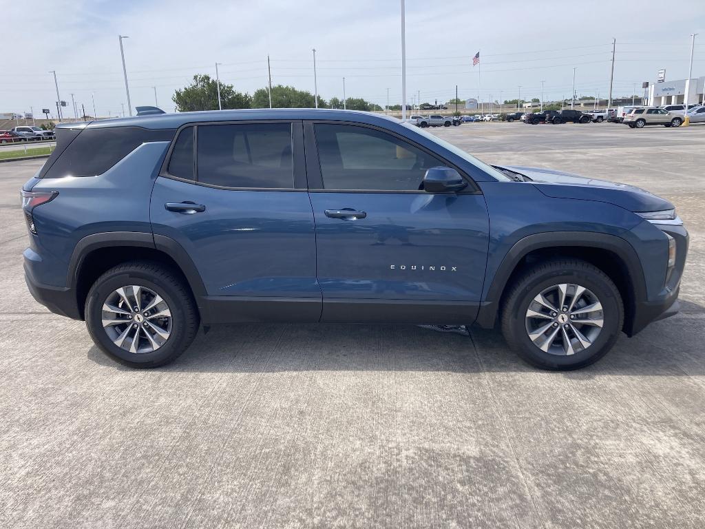 new 2025 Chevrolet Equinox car, priced at $32,340