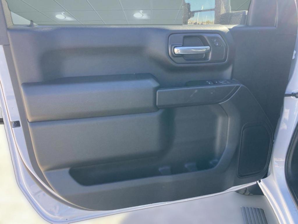 new 2025 Chevrolet Silverado 2500 car, priced at $47,703